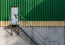 reesinls - autostore 3.jpg