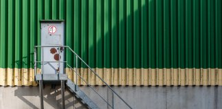 reesinls - autostore 3.jpg